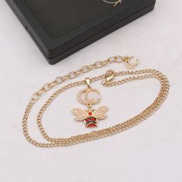 20style Designer Brand Double Letter Necklaces Chain Gold Plated Pearl Bee Pendant Sweater Newklace for Women Wedding Jewerlry
