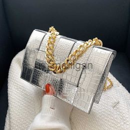 Evening Bags 2022Multicolor Design odile Pattern Pu Leather Messenger Bag for Women Gold Chain Woven Square Flap Bag Evening Party Clutch J230804