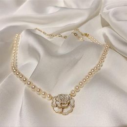 Choker Temperament Flower Pearl Pendant Necklace For Women Camellia Elegant Luxury Chokers Collar Chain Accessories Fine Jewellery Gifts