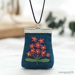 Chinese Style Products DIY Flower Mini Embroidery Bag Embroidery Sachet Necklace Key chain Cross Stitch Needlework Printed Flower Swing Craft R230804