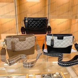 High Quality Hooligan Bag Ladies Shoulder Bag Bucket Bag Crossbody Bag Women Handbag Zipper Bag Soft Bag Daily Leisure Bag Diamond Lattice blieberryeyes