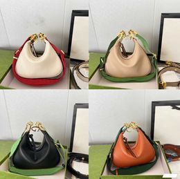 New Crescent Bag Retro Crossbody Half Moon Bags Women Handbags Shoulder Croissant Clutch Purse Old Flower Canvas Leather Adjustable Red Green Strap Niche high sense