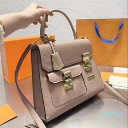 2023-Designer Women Briefcase Crossbody Tote Bag France Luxury Leather Bussiness Shoulder Bags Lady Cross Body Strap Attache Case Office Handbag