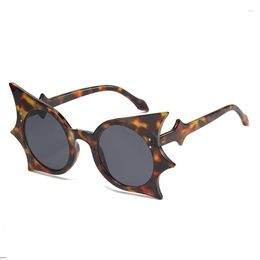 Sunglasses Exaggerate Butterfly Women Round Vintage Brand Designer Cool Sun Glasses For Shades Bat Personality Eyewear