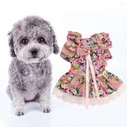 Dog Apparel 1 Set Pet Princess Dress Lace Patchwork Up Ruffle Sleeves Plaid Print Puppy Skirt Bowknot Collar Clothes