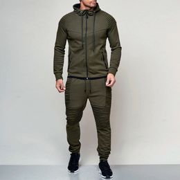 Mens Tracksuits 2 Pieces Tracksuit Spring Running Men Sweatshirt Sports Set Gym Clothes Sport Training Suit Wear Outdoor 230804