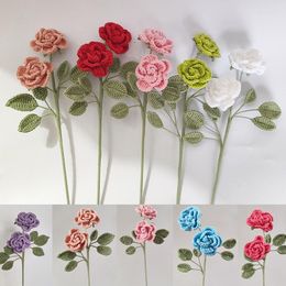 Decorative Flowers Knitting Rose Flower Hand Knittied Crochet Simulation Bouquet Handmade Gift Wedding Mother's Day Teacher's Home Decor