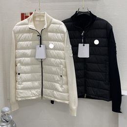 23SS Luxury Designer Men Men Down Parkas Women Emelcodery Значок вязаная панель Stand Up Oul Shece Puffer Jacket Winter Пара легкие теплые слои топ