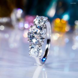 Cluster Rings Luxury 3 Stones Diamond S925 Sterling Silver Platinum Plated High Carbon Ring For Women Engagement Fine Jewellery Wedding
