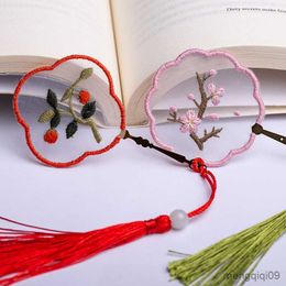 Chinese Style Products Chinese DIY Embroidery Bookmark Flower Pattern Handmade Needlework Cross Stitch Art Painting Sewing Craft Gift Home Decor R230804