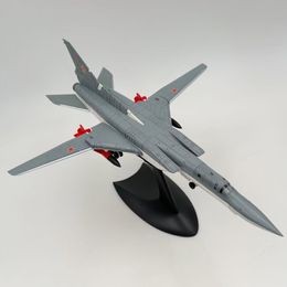 Aircraft Modle 1/144 Fighter Soviet Union/Russia Tu-22M3 Backfire Bomber Variable-sweep Wing Fighter Model Aircraft Tabletop Decor Gift Toys 230803