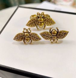 Vintage Designer Earrings For Ladies Open Ring Womens Bee Stud Earrings With Diamond Classic Men Earings G Rings Bronze Designers Jewelry