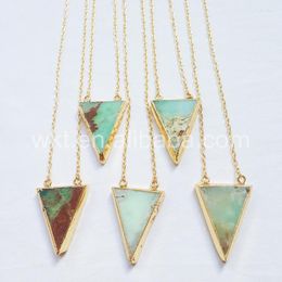 Pendant Necklaces WT-N553 Elengant Gold Necklace Wholesale Colour Chain Natural Chrysoprase Stone Triangle For Women
