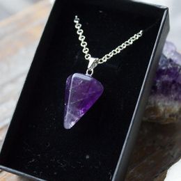 Pendant Necklaces Cute Reiki Healing Purple Natural Stone Crystal Necklace For Friends Charm Women's Jewellery Summer Accessories