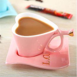 Mugs Creative Heart-shaped Ceramic Cups European Coffee And Plates Couple Love