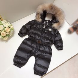 2023FW Wintermarke Winter-Daunenmäntel Baby-Einteiler-Daunenmäntel Weiße Gänsedaunen-Füllungsjacken Designer-Babymode-Wintermäntel Großer Pelzkragen, Größe 90–110 cm