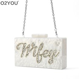 Evening Bags Wifey Name Women Acrylic Shell Messenger Shoulder Bag Bust Crossbody Money Phone Travel Wedding Party Purse drop ship 230804