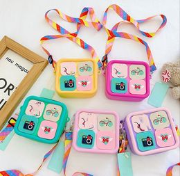 Cartoon baby handbag cute creative change purse silicone shoulder bags summer children's crossbody bag wholesale