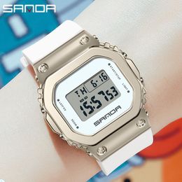 Wristwatches Sanda Fashion Trend Electronic Single Movement Small Square Waterproof With Raise Hand Lamp Function Waches Women