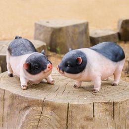 Garden Decorations Creative Resin Simulation Piggy Statue Outdoor Store Decorative Pig Desktop Home Decor Animal Ornament Funny Gift 3 Style