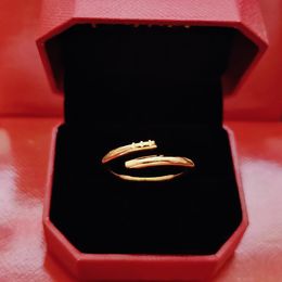 Designer Titanium Steel Rose Gold Love Ring For Women Zirconia Engagement Rings Men Jewelry Gifts Fashion Accessories With Box