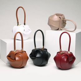 Evening Bags Real Genuine Leather Vintage Bell Shape Pillow Barrel Round Handbags Wrist Bag Lady Niche Pouch Purse 230804