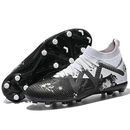 Football Professional Dress Shoes for Men Chuteiras De Futebol Tenis Soccer Hombre Sport Turf FG Training Adult Cleats 2 1191