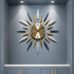 Wall Clocks Aesthetic Luxury Watch Bedrooms Simple Bathroom Nordic Fashion Design Clock Kitchen Saat Living Room Decoration