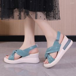 Dress Shoes Sandals Summer 2023 Wedges Round Toe Black Low Heel Shoe Thick In Women's Luxury High Designer