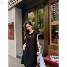 Basic & Casual Dresses Designer P Family 23 Spring/Summer New Fashion Classic Triangle Decoration Small Shoulder Pad Design Loose Versatile Dress K79V