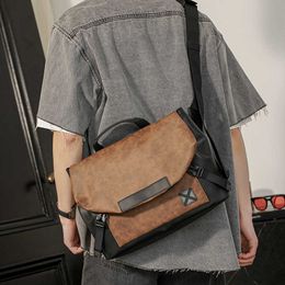 Trendy Men's Cycling Bag Korean Casual Men's Shoulder Bag Large Capacity Flip Messenger Bag File Bag 230524