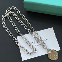 925 Silver Pendant Necklace Women's Love Gift Necklace With Designer Logo New Charm Wedding Party Diamond Necklace Stainless Steel Waterproof High Quality Jewelry