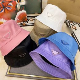 Fashion cappello for woman designer hats outdoor travelling sun praoof soft comfortable wear cotton washable black white nylon bucket hats adjustable PJ006 C23