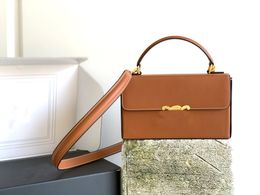 5A Shoulder Bag Designer Top Quality Leather Bracket Angled Fashion Camera Handbag Box Temperament Teen Triumph Bag