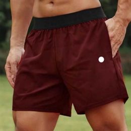 2023new hooters shorts Men Yoga Sports Outdoor Fitness Quick Dry Lululemens Solid Color Casual Running Quarter Pant Best Fashion ald