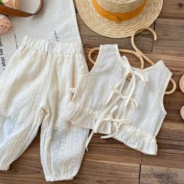 Conjuntos de ropa Conjuntos de ropa de verano para niñas Camiseta de encaje sin mangas casual + Pantalones 2 piezas Traje de correa Rebeca Chaleco Ropa Trajes R230805