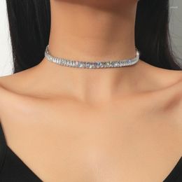 Choker 2023 Luxury Copper Inset Zircon Personality Chain Necklace Collarbone Fashion Bundle Women's Party Necklace.