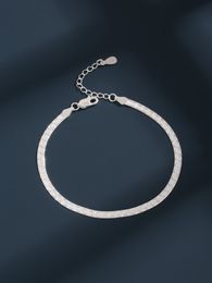 2023 Fashion New S925 Silver Simple Design Sense Feminine Temperament Small and Luxury S925 Sterling Silver Bracelet