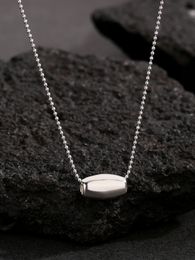 2023 Fashionable New European and American Personalised Simple Necklace Female Small Sense S925 Sterling Silver Necklace Pendant