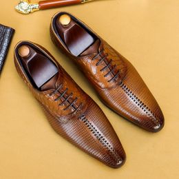 Italian Men Oxford Shoes Genuine Leather Lace Up Luxury Black Brown Mens Dress Shoes Office Business Wedding Formal Shoes Men