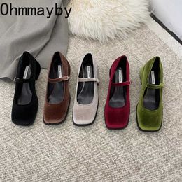 Sandals Mary Janes Shoes Female Golden Velvet 2023 New Square Toe College Style Casual Pumps Fashion Shallow Buckle Shoes Girls J230806