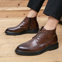 Men Chelsea Boots American Retro Brogue Boots Casual Genuine Leather Men's Vintage Ankle Boots Mens Lace Up Fashion Shoes