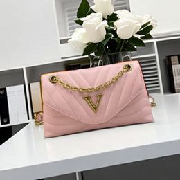 New Pink Chain Bag 2023 Top Designer High End Luxury V Quilted Cowhide Women's One Shoulder Crossbody Handbag Large Capacity Handbag Fashion Versatile Free Shipping