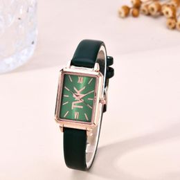 Wristwatches 2023 Watch Women Elegant Luxury Fashion Watches Quartz Clock Female Retro Leather Women's Wrist Relogio Feminino