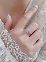 2023 Fashion Hot Selling New Creative Round Blue Aobao S925 Silver Ring with Simple Stone Setting in Europe and America