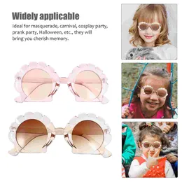 Sunglasses Heart Shaped Glasses Outdoor Party Eyeglasses Pography Prop Fashionable Eyewear Girl Unique