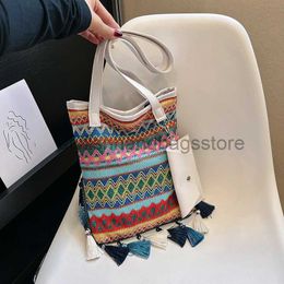 Shoulder Ethnic Fashionable Suu Decorative One 2023 Summer Commuting and Western Style Simple Large Capacity Bucket Women's Bagstylishhandbags