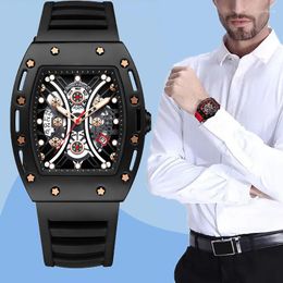 Wristwatches Men's Classic Cask Type Watch Quartz Waterproof Watches Brand Fashion Wristwatch For Men Relogio Masculino