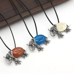 Pendant Necklaces Vintage Elephant Natural Semiprecious Stone Shell Necklace For Women's Casual Party Charm Jewellery Gift