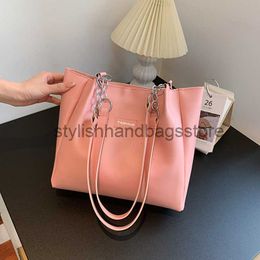 Shoulder Simple and Large Capacity Fashion Soft Leather Bucket 2023 Summer New Western Leisure Temperament One Tote Bagstylishhandbagsstorestylishhandbag